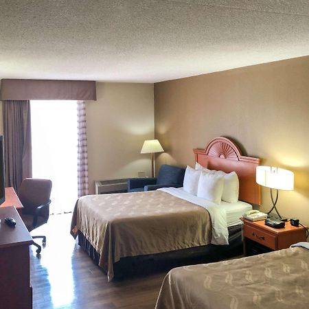 Quality Inn Near Joint Base Andrews-Washington Area Camp Springs Esterno foto
