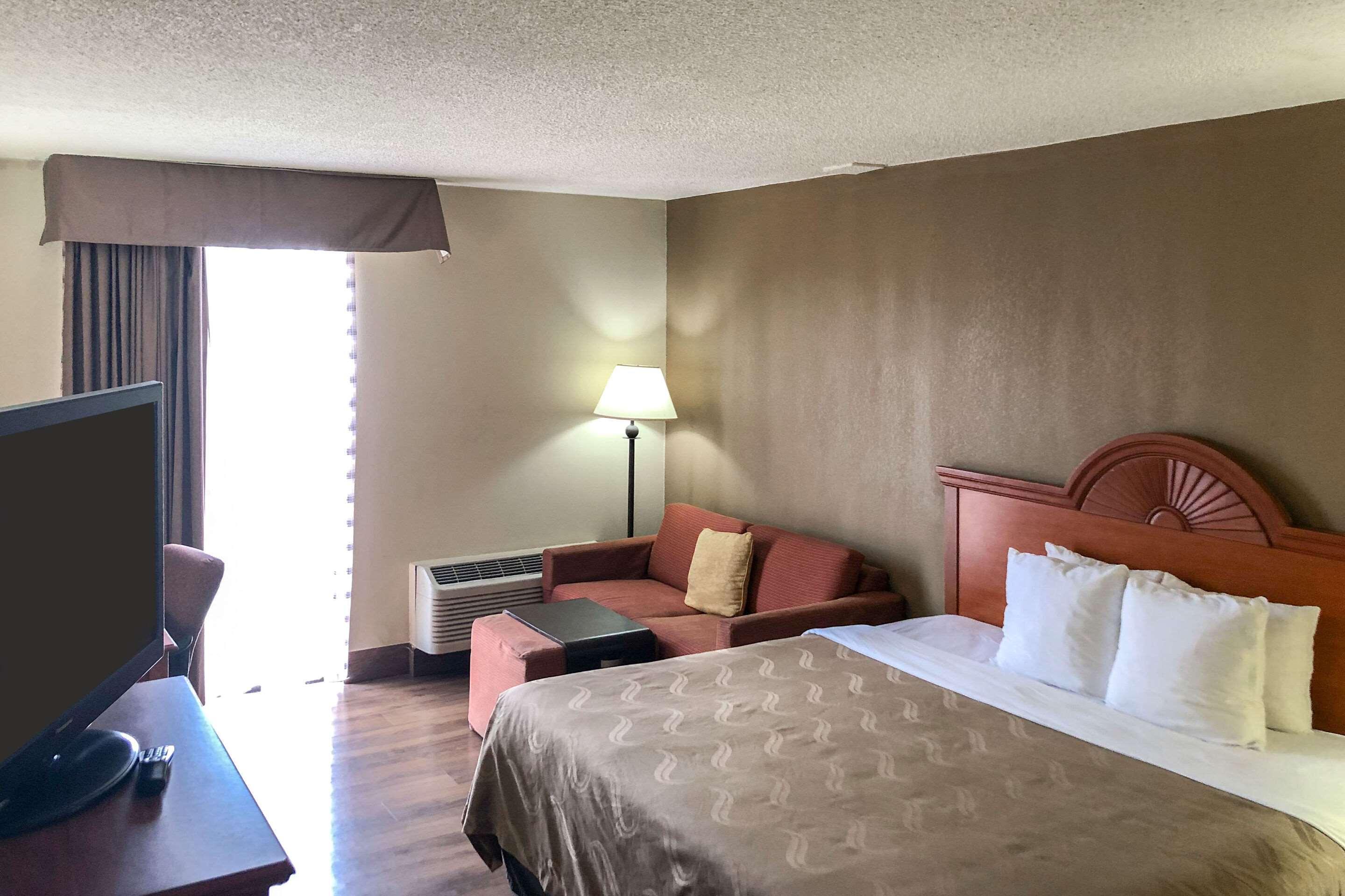 Quality Inn Near Joint Base Andrews-Washington Area Camp Springs Esterno foto