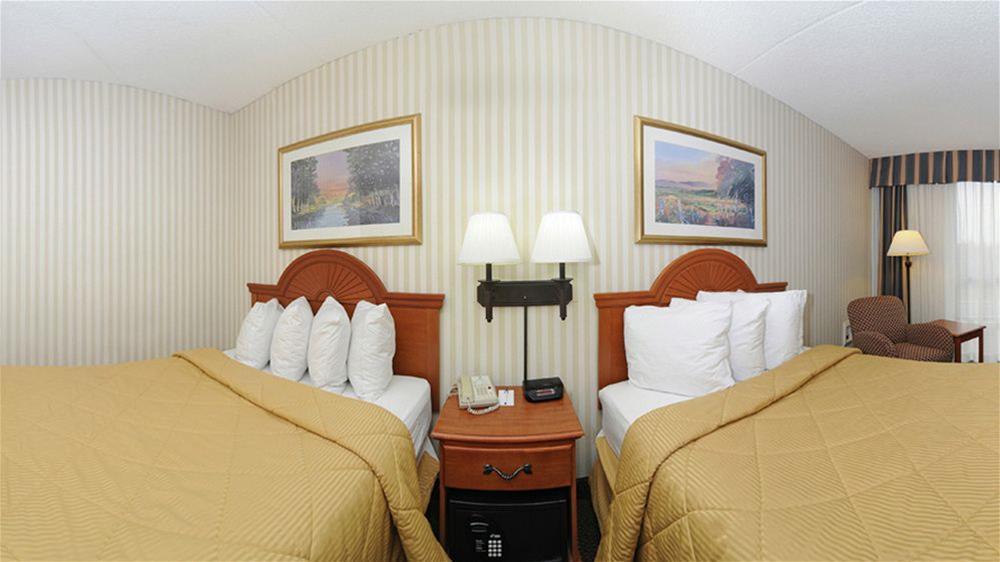 Quality Inn Near Joint Base Andrews-Washington Area Camp Springs Esterno foto