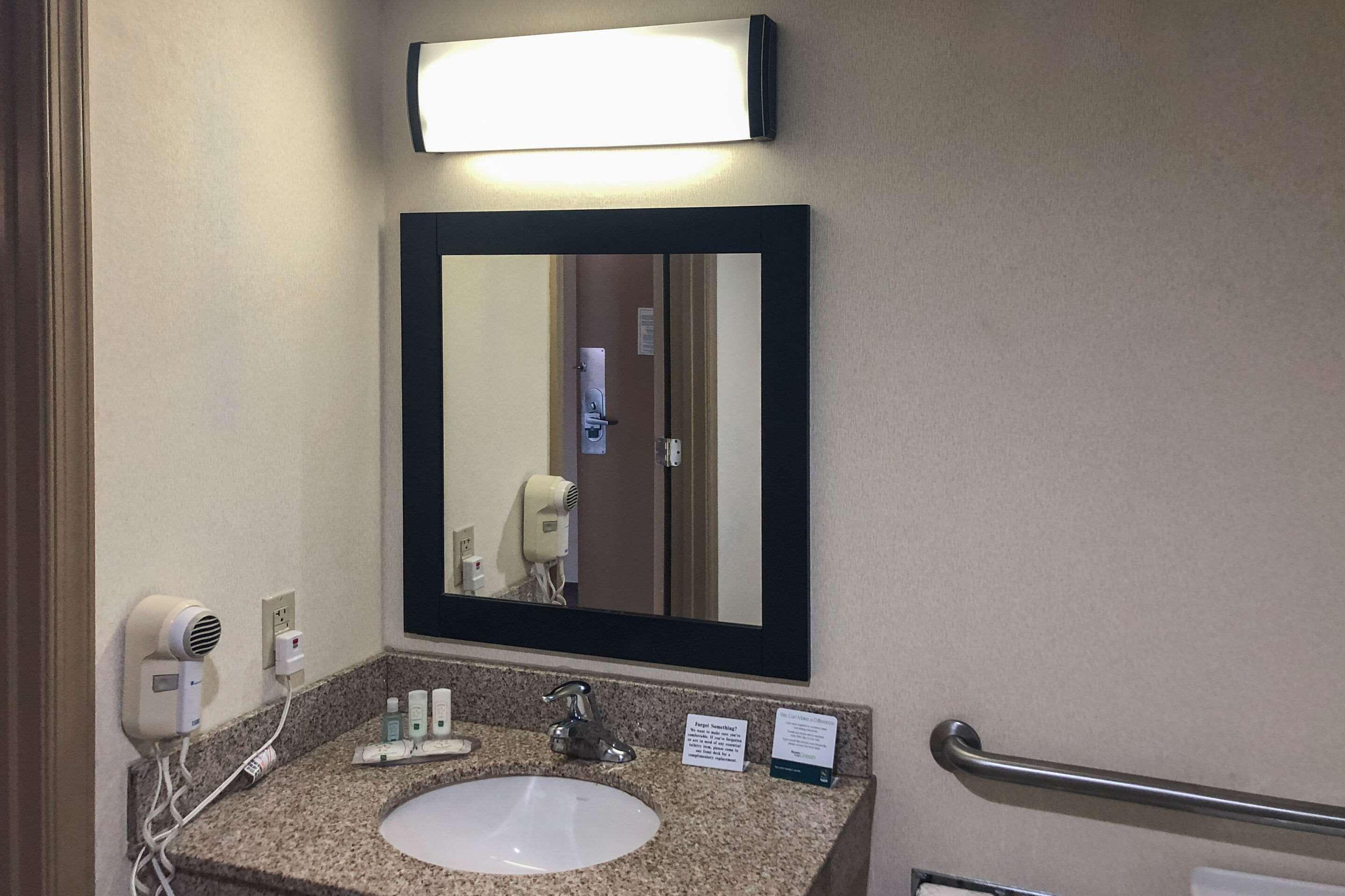 Quality Inn Near Joint Base Andrews-Washington Area Camp Springs Esterno foto